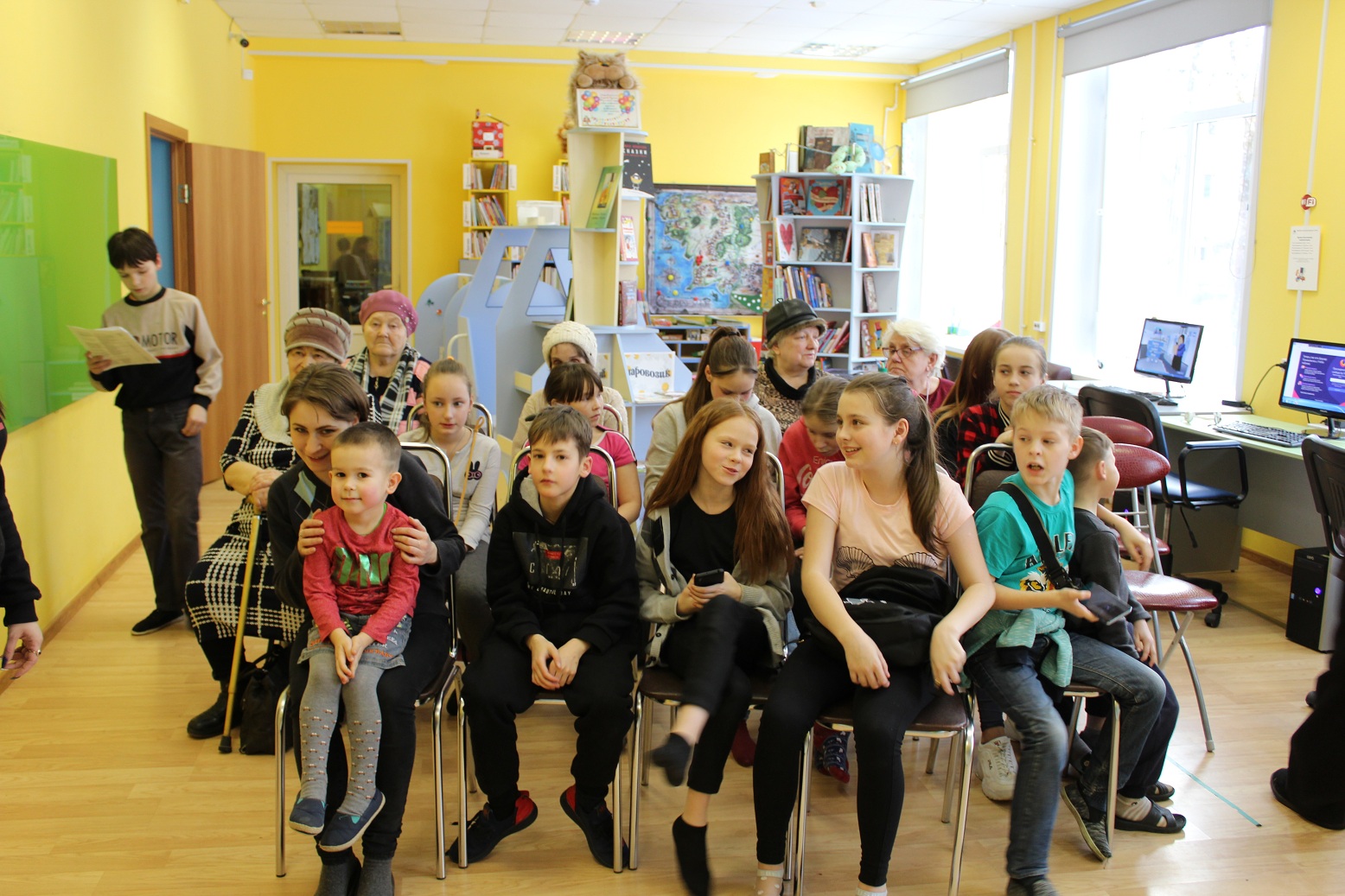 Библиотечные волонтёры приняли участие в Санкт-Петербургском международном книжном салоне.